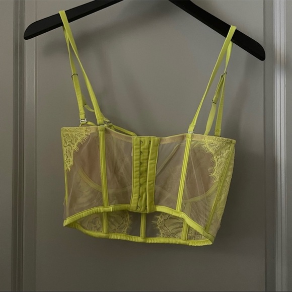 Lemon Yellow Corset | 36 C - Picture 7 of 8